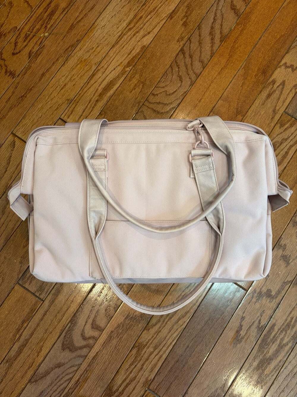BEIS The Weekender Travel Duffel Bag in Pink